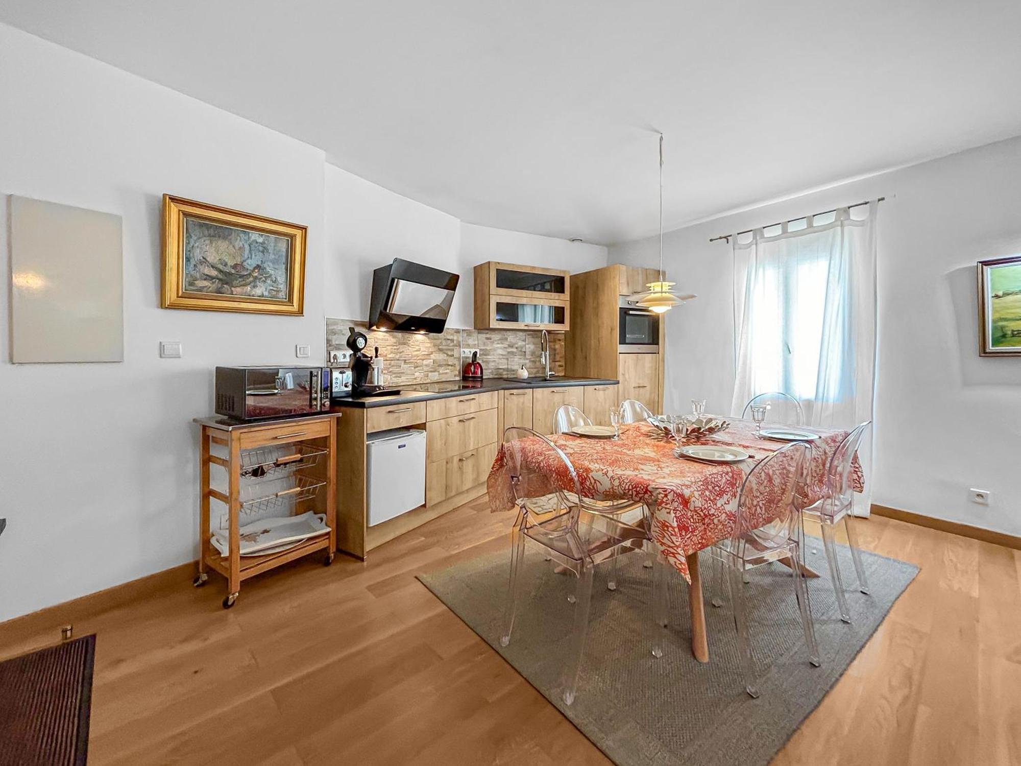 Appartement un petit nid au bord de la sorgue à LʼIsle-sur-la-Sorgue Extérieur photo